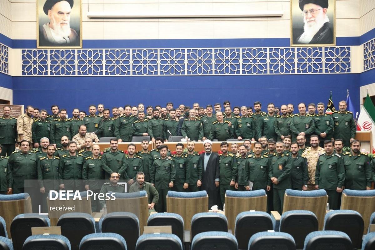 سرلشکر موسوی: لزوم انتقال تجربههای دفاع مقدس و مقاومت به نسل جدید/ نیروهای مسلح نباید از فناوریهای پیشرفته روز دنیا عقب بمانند سرلشکر موسوی: لزوم انتقال تجربههای دفاع مقدس و مقاومت به نسل جدید/ نیروهای مسلح نباید از فناوریهای پیشرفته روز دنیا عقب بمانند