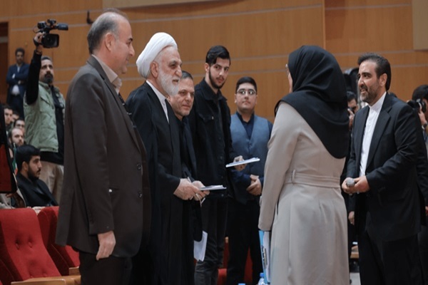 اهمیت گسترش و بسط عدالت و همچنین ایجاد زمینه برای اصلاح مجرمان