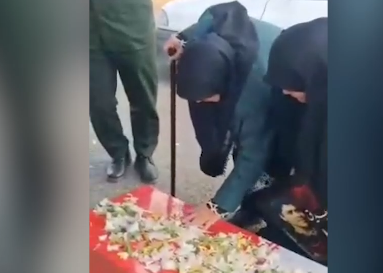 فیلم/چهل سال انتظار برای یک آغوش