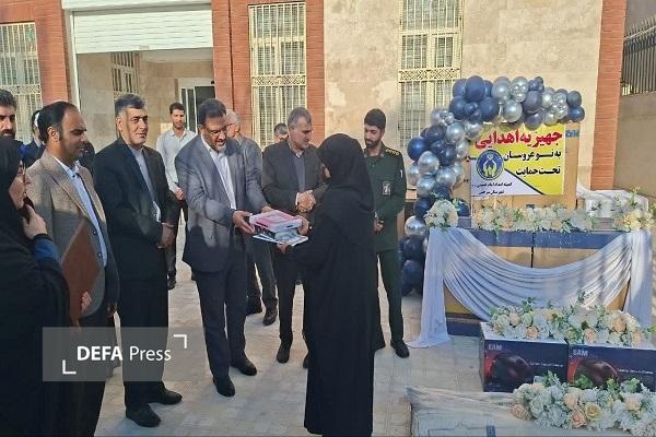 اهدای ۹۰ سری جهیزیه به نوعروسان سرخسی تحت پوشش کمیته امداد امام خمینی (ره) در سال جاری اهدای ۹۰ سری جهیزیه به نوعروسان سرخسی تحت پوشش کمیته امداد امام خمینی (ره) در سال جاری