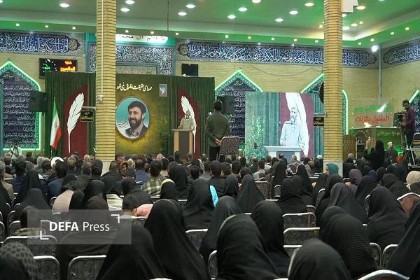 یادواره خبرنگار شهید «حمید نظریمکیآبادی» در سیرجان برگزار شد+تصاویر یادواره خبرنگار شهید «حمید نظریمکیآبادی» در سیرجان برگزار شد+تصاویر