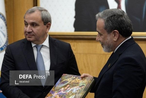 عراقچی: وضعیت کنونی روابط بینالملل متاثر از قانون شکنی و اعمال زور برخی قدرتها است عراقچی: وضعیت کنونی روابط بینالملل متاثر از قانون شکنی و اعمال زور برخی قدرتها است