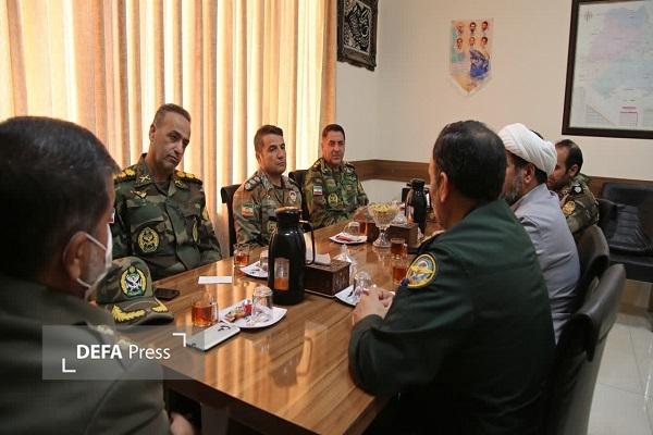 دیدار فرمانده تیپ ۱۳۰ شهید دلجویان ارتش با مدیرکل حفظ آثار دفاع مقدس و مقاومت خراسان شمالی+ تصاویر