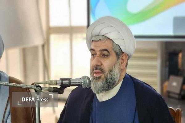 قرآن پناه حقیقی جامعه در برابر فتنه‌ها و بحران‌های فکری است