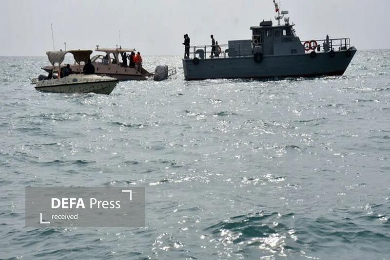 توقیف ۱۱ شناور و کشف ۶۷ هزار لیتر سوخت قاچاق در بندر چابهار توقیف ۱۱ شناور و کشف ۶۷ هزار لیتر سوخت قاچاق در بندر چابهار