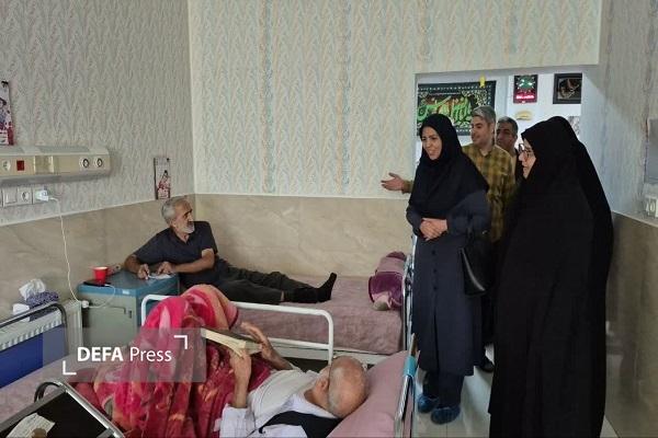 دیدار و تجلیل مدیرکل دفتر امور زنان و خانواده استانداری خراسان رضوی از مادران و همسران معظم شهدا