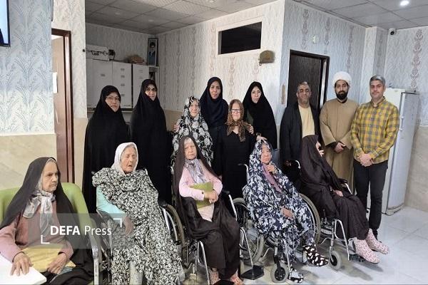 دیدار و تجلیل مدیرکل دفتر امور زنان و خانواده استانداری خراسان رضوی از مادران و همسران معظم شهدا