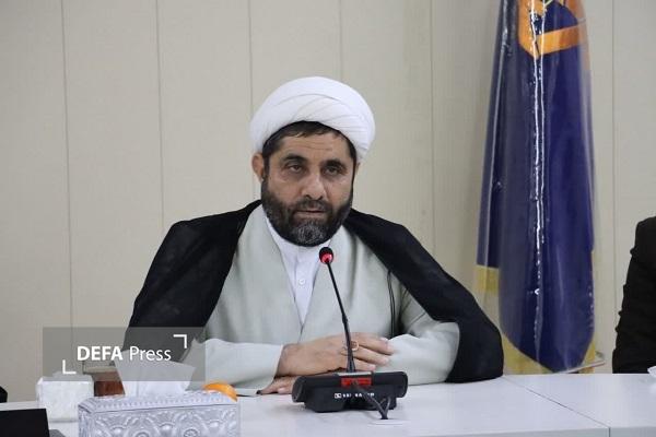 فاطمه زهرا (س) سرچشمه برکت عالم و خانواده کانون بندگی خداست