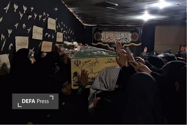وداع با شهید گمنام عملیات «والفجر ۶» در مجتمع آموزش عالی ریحانه المصطفی (ص) + تصاویر