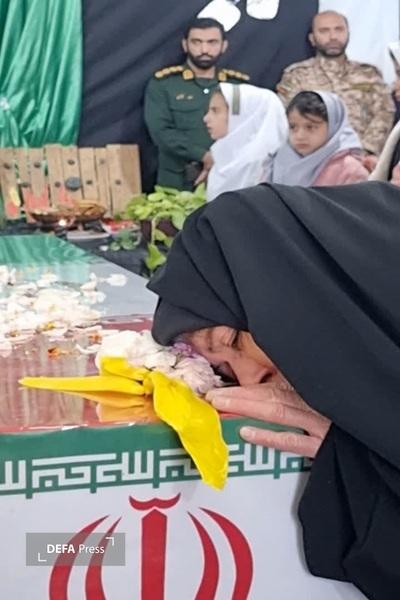 برنامه معنوی استقبال از پیکر شهید گمنام در دبستان حضرت معصومه(س) بسطام