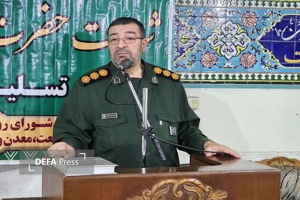 سرهنگ سلامی: بسیجیان در خط مقدم رشادت‌های دفاع مقدس بودند