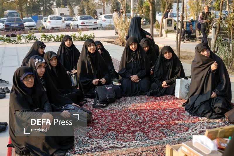 برگزاری مراسم یادبود مرحوم مرضیه حدیدچی در بهشت زهرا (س)