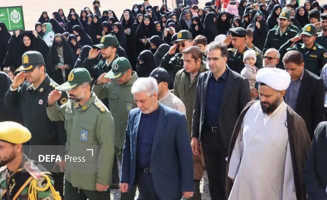 پیکر مطهر شهید گمنام دفاع مقدس مهمان مردم بهاباد شد+ تصاویر