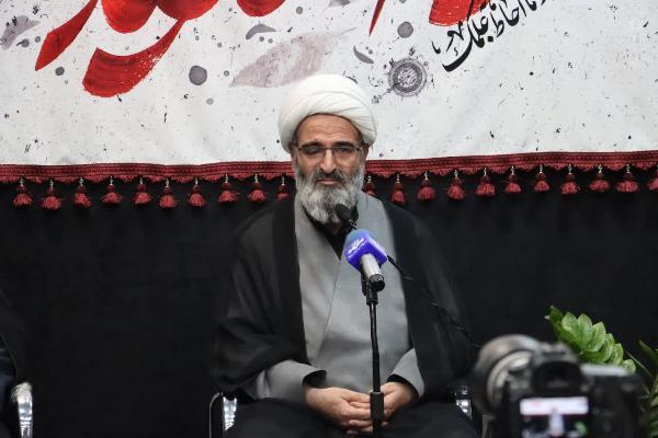 دانشجویان و طلاب بسیجی باید الگوی علمی، اخلاقی و فرهنگی باشند