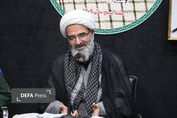 دانشجویان و طلاب بسیجی باید الگوی علمی، اخلاقی و فرهنگی باشند