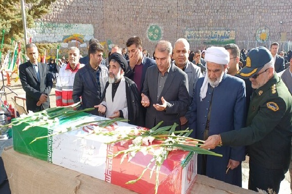 حضور شهدای گمنام در مدارس فرصتی برای پیوند نسل نوجوان با فرهنگ ایثار است