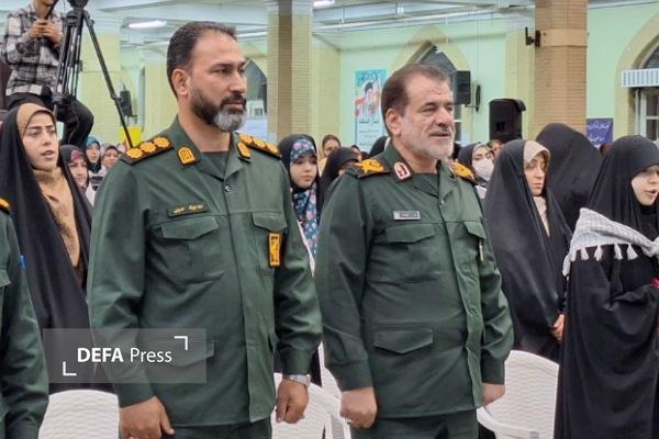 برگزاری آیین باشکوه «دست‌بوسی مادران شهدا» در همدان