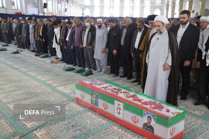 بغض زاهدان در بدرقه مدافع امنیت / تشییع پیکر شهید سجاد مرعشی