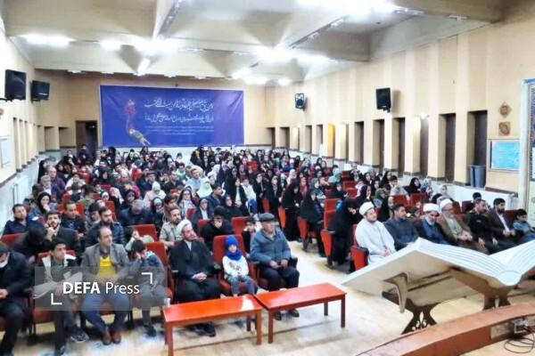 انس با قرآن، چراغ مسیر نسل امروز است