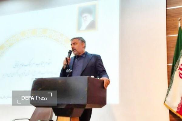 «فاطمه زهرا(س)» الگویی که زمان از درخششش عقب مانده است «فاطمه زهرا(س)» الگویی که زمان از درخششش عقب مانده است