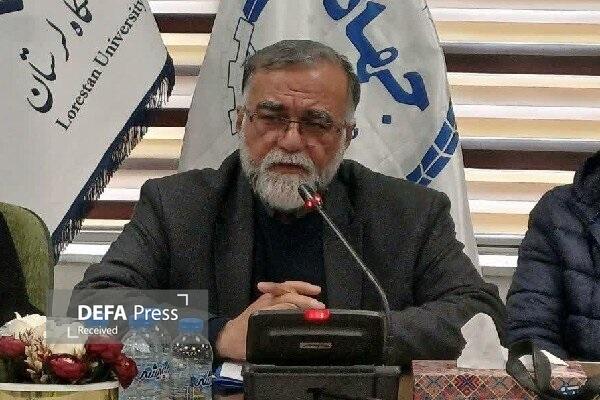 پور علی: مناظرات دانشجویی سبب خودباوری و احترام می‌شود