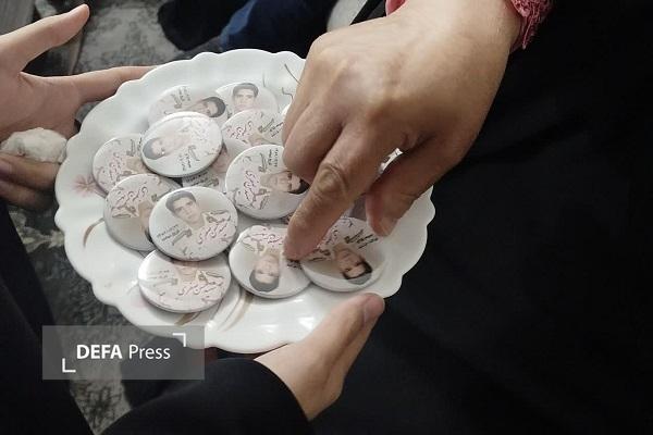 دیدار معاون فرهنگی اجتماعی مرزبانی خراسان رضوی با خانواده شهید صفری+ تصاویر دیدار معاون فرهنگی اجتماعی مرزبانی خراسان رضوی با خانواده شهید صفری+ تصاویر