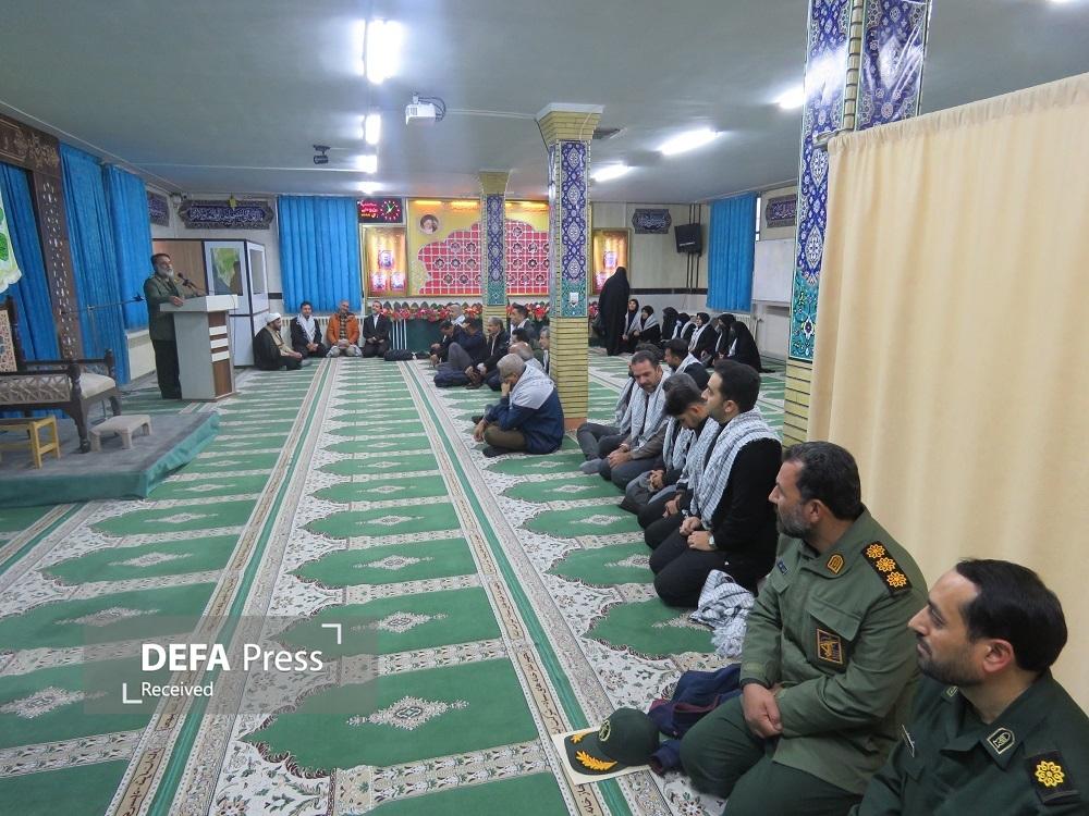 آیین بدرقه فرهنگیان شازند به راهیان نور، پاسداشت ارزش‌های دفاع مقدس یک وظیفه همگانی