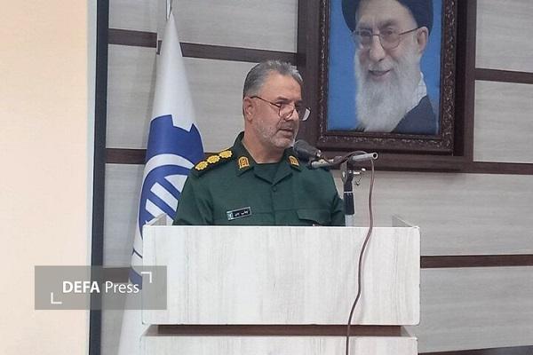 جوان: «مقاومت» مرز پیروزی مردم در برابر مستکبرین عالم است جوان: «مقاومت» مرز پیروزی مردم در برابر مستکبرین عالم است