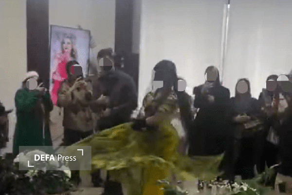 پلمب مزون متخلف به علت رواج بی‌عفتی در اردبیل