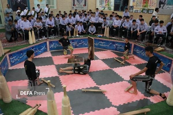 نسل آینده انقلاب را باید با فرهنگ رضوی و اخلاق پهلوانی تربیت کنیم نسل آینده انقلاب را باید با فرهنگ رضوی و اخلاق پهلوانی تربیت کنیم