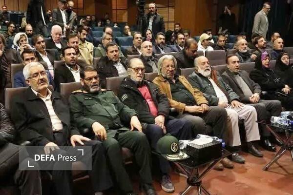 درخشش هنرمند قزوینی در اختتامیه ششمین جشنواره فیلم کوتاه بسیج درخشش هنرمند قزوینی در اختتامیه ششمین جشنواره فیلم کوتاه بسیج