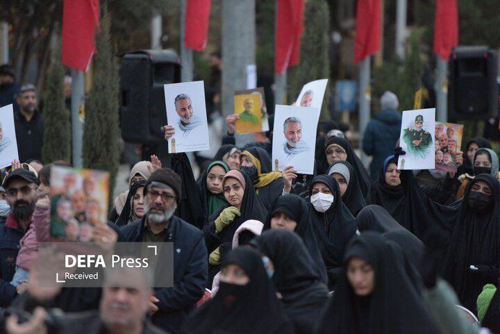 بدرقه کاروان «سرباز وطن» پنجمین فصل روایت حبیب در کنار شهدا بدرقه کاروان «سرباز وطن» پنجمین فصل روایت حبیب در کنار شهدا
