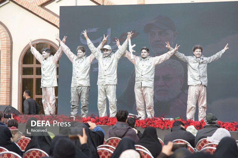 بدرقه کاروان «سرباز وطن» پنجمین فصل روایت حبیب در کنار شهدا بدرقه کاروان «سرباز وطن» پنجمین فصل روایت حبیب در کنار شهدا