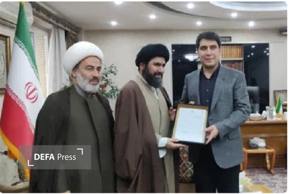 از استاندار کردستان به‌پاس میزبانی مسابقات سراسری قرآن تجلیل شد