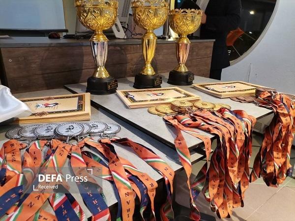 آیین اختتامیه مسابقات بسکتبال با ویلچر ایثارگران سراسر کشور برگزار شد