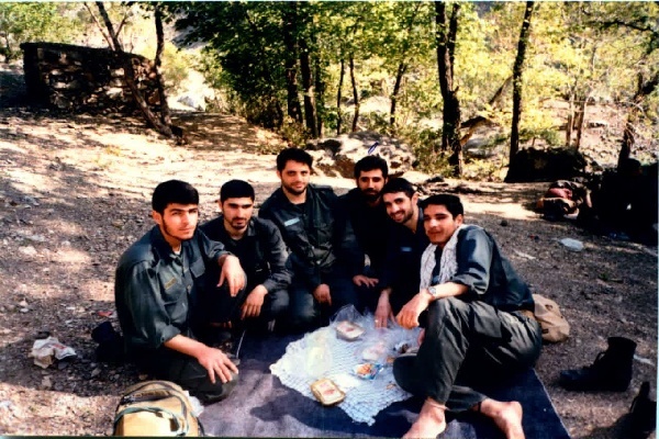 قهرمان‌ها همیشه فریاد نمی‌زنند؛ روایتی از زندگی شهید مدافع حرم عطری