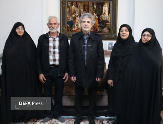 یلدای متفاوت کارکنان استاندارد یزد با حضور در جمع جانبازان و خانواده شهدا+ تصاویر یلدای متفاوت کارکنان استاندارد یزد با حضور در جمع جانبازان و خانواده شهدا+ تصاویر