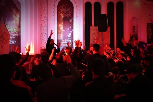 تصاویر/ عزاداری ایام فاطمیه در گلزار شهدای گمنام میدان شهدای مشهد