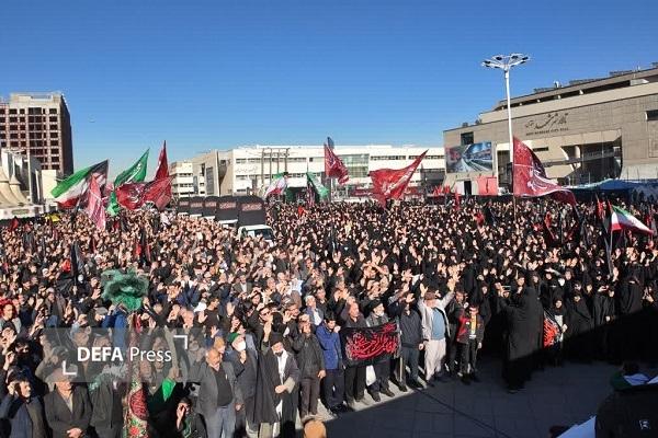 آغاز آیین تشییع پیکر ۱۳ شهید گمنام در مشهد+ فیلم