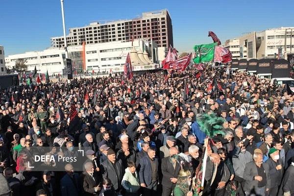 آغاز آیین تشییع پیکر ۱۳ شهید گمنام در مشهد+ فیلم