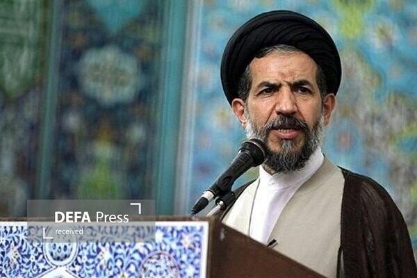 تشییع پیکر ۳۰۰ شهید گمنام دفاع مقدس در سراسر کشور/ لاله‌های فاطمی در آغوش ایرانی‌ها+ تصاویر