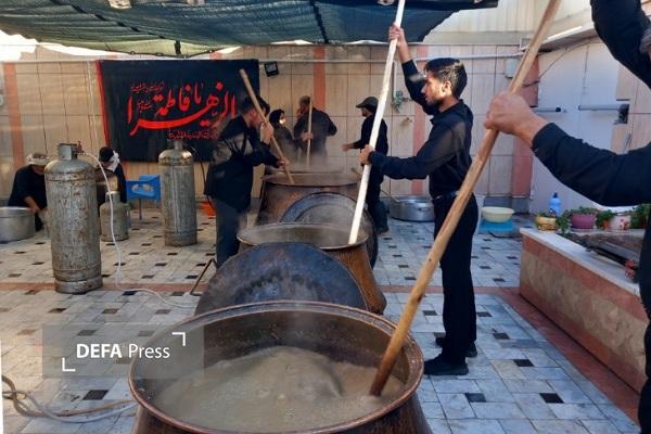 سه دهه میزبانی بر ساحل انس با حضرت زهرا (س)؛ از هیئت خانگی تا شکوهی هزارنفری