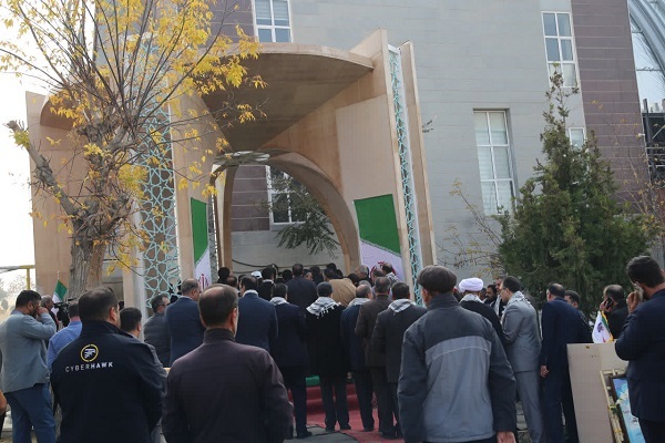 کلیپ/ میزبانی شهرک‌های صنعتی آذربایجان غربی از پیکر مطهر شهید گمنام