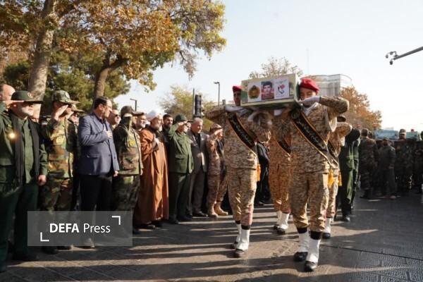 تشییع باشکوه شهدای گمنام و شهید صمغ‌آبادی در قزوین برگزار شد