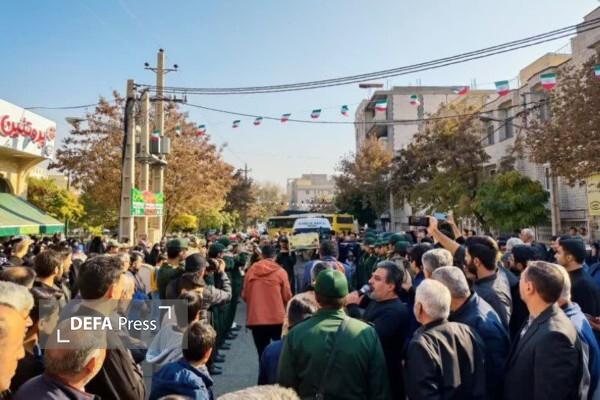 نسل جوان امروز، روشن‌ترین ثمره خون شهداست