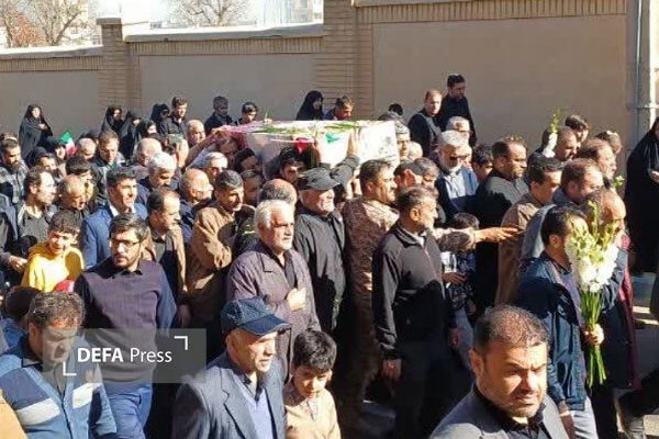 شهید خوش‌نام در اردوگاه فجر همدان آرام گرفت + تصاویر