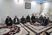 تصاویر/دیدار مسئولین ارشد استان با خانواده شهدا و جانبازان در گرامیداشت هفته بسیج