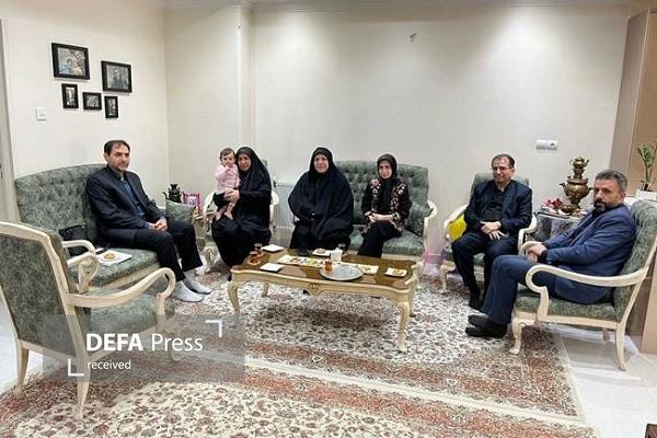 همسران و مادران شهدا اسطوره‌های صبر و مقاومت هستند