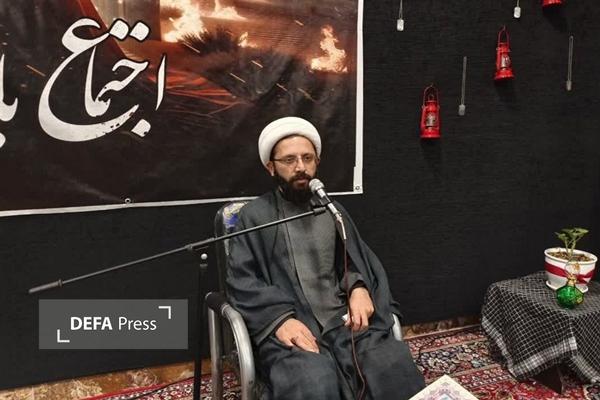 دشمنان با رواج بدحجابی، بنیان خانواده را هدف قرار دادهاند دشمنان با رواج بدحجابی، بنیان خانواده را هدف قرار دادهاند