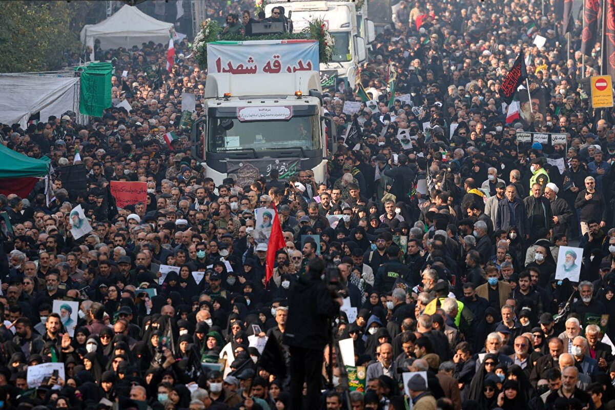 میراث حضرت زهرا (س) مطالبه شهدا از مسئولان